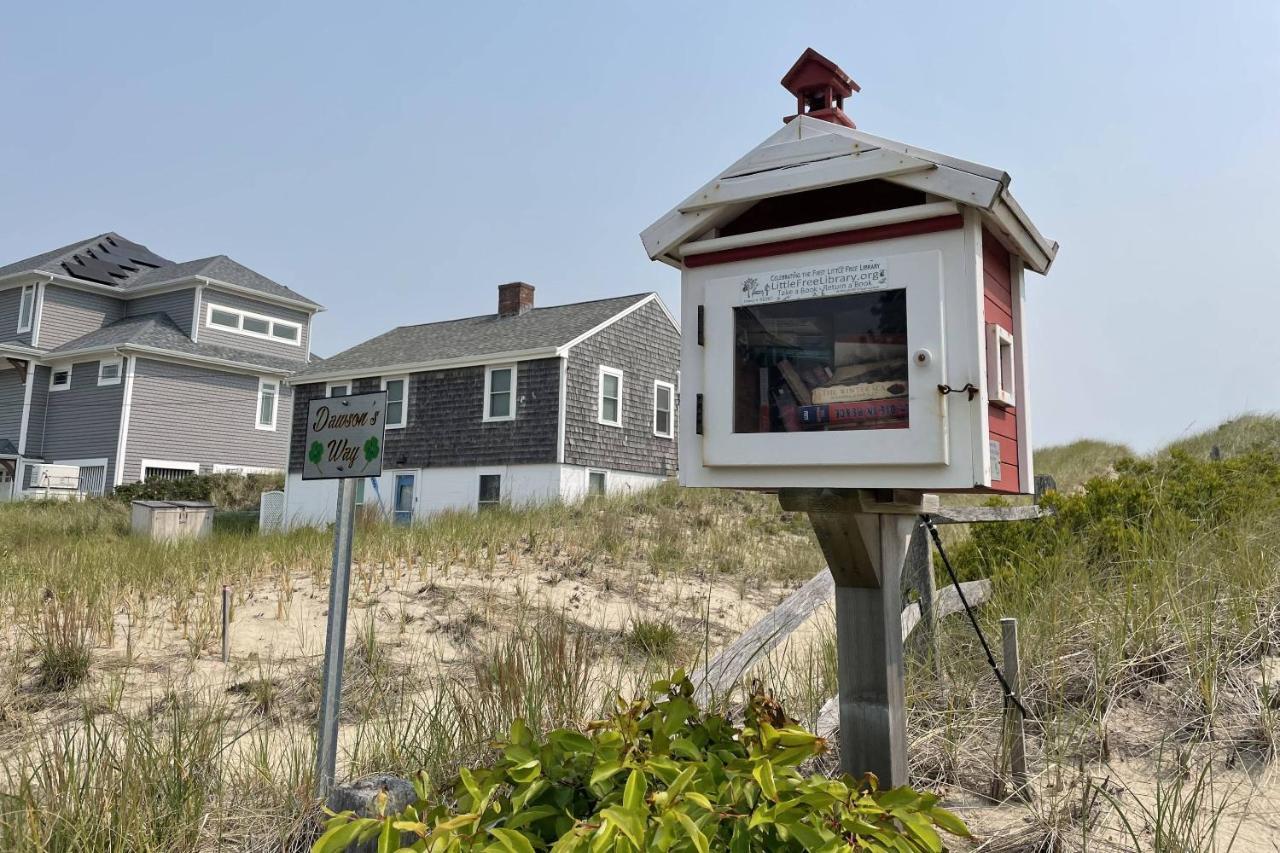 Sandy Clydesdale: Sagamore Beach Sandwich Villa Luaran gambar